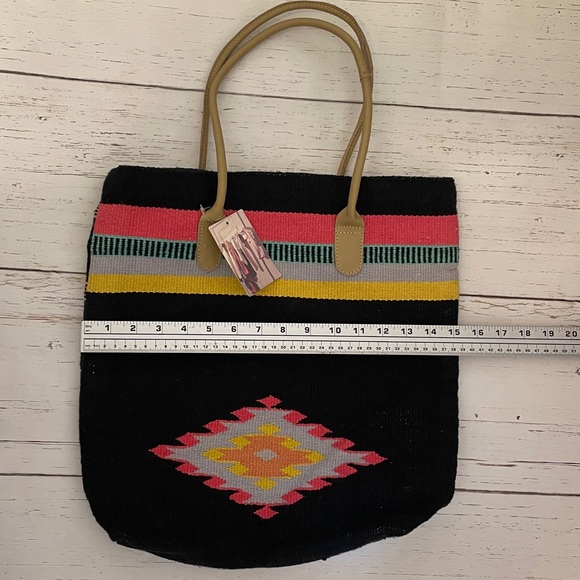 Urban Outfitters Ecote Woven Tote Bag with Velcro Tab Closure, NWT - Picture 11 of 13